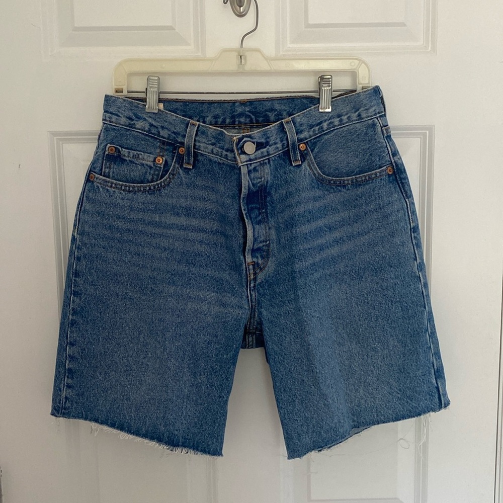 Levi’s denim shorts